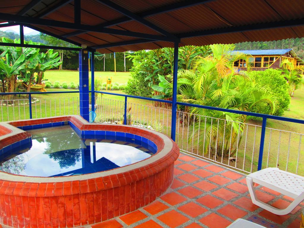 Hotel Campestre El Refugio De Balsora Filandia Esterno foto